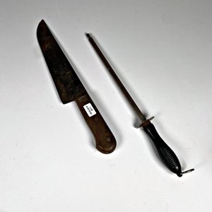 Cuchilla de Acero con Chaira Antigua - imagen 1