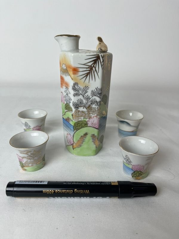 Colección de artículos de porcelana y vidrio - imagen 2