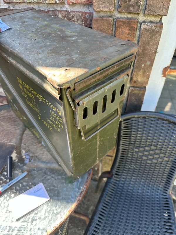 Lote anterior: Caja de municiones de 20mm para M14A2
