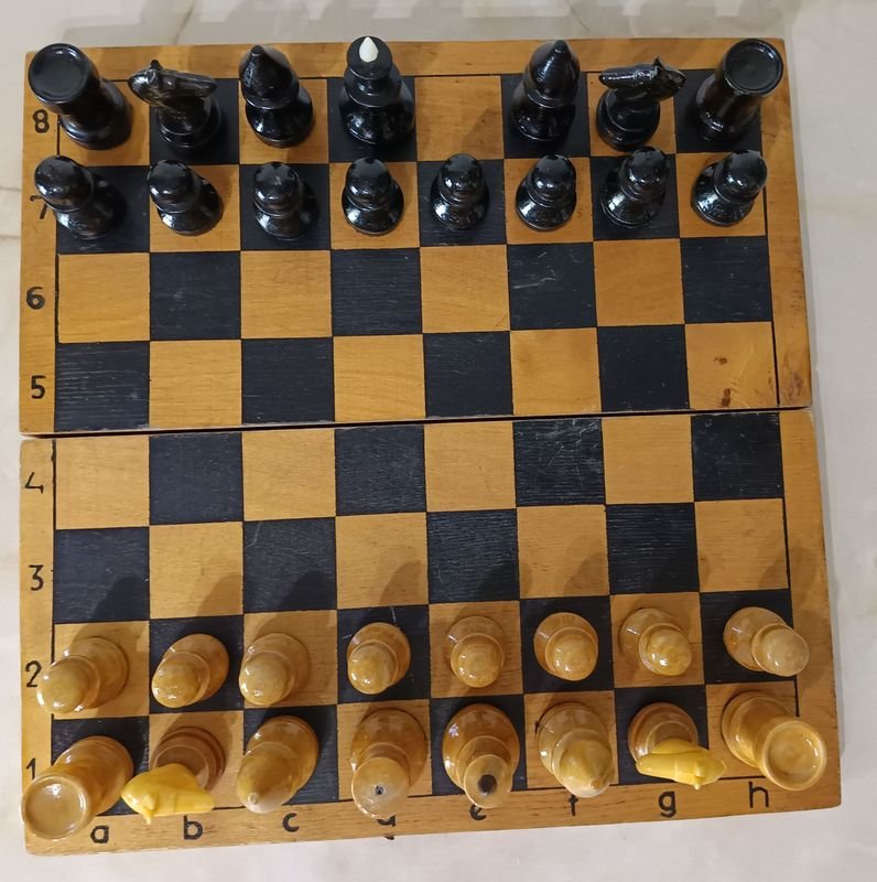 Ajedrez de madera y acrílico con pieza faltante - imagen 4