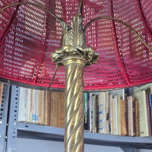 Gran Lámpara de Pie Antigua en Bronce con Pantalla Roja - imagen 3