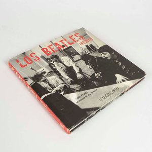 Libro "Los Beatles Inédito" de Hugh Fielder - imagen 1