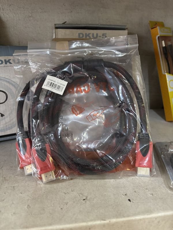 Conjunto de cables USB y adaptadores de conectividad - imagen 7