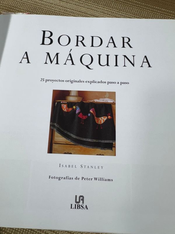Gran lote de libros en español de bordado y costura - imagen 7