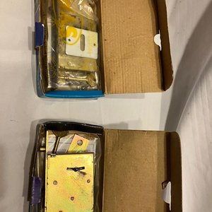 Lote anterior: Lote de dos cerraduras de seguridad de la marca STAR