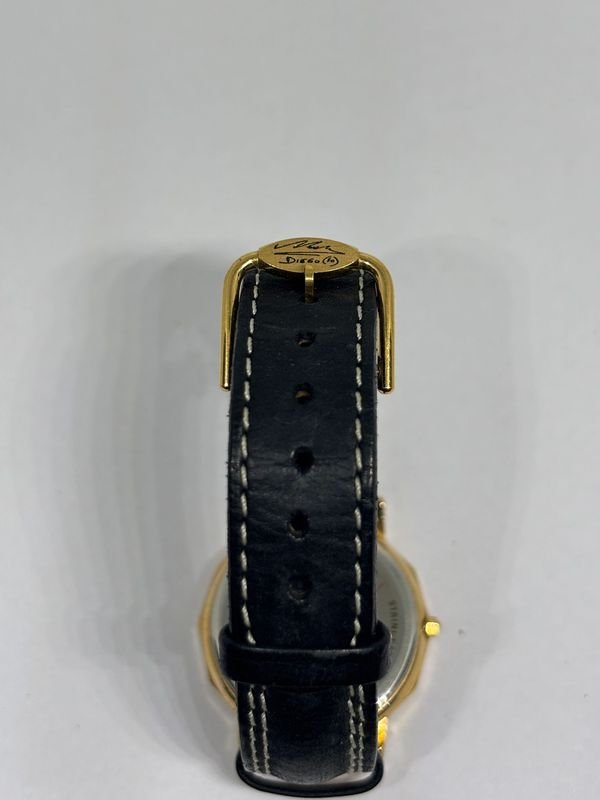 Reloj de colección - Único en Uruguay - MARADONA AMIGOS ITALIA 1990 - imagen 3
