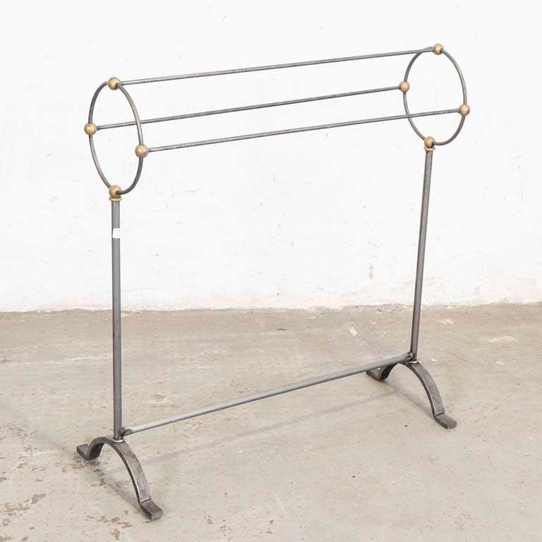 Item 2108713 - Image 0