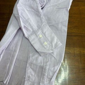 Camisa Manga Larga Lila Pastel Talle L Nueva - imagen 3