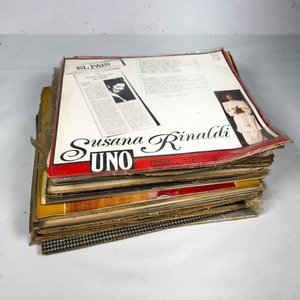 Lote siguiente: Lote de Discos de Vinilo de Música Variada