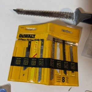 Lote de Hojas de Sierra Caladora DeWalt, Bosch y Milwaukee - imagen 3