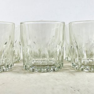 Set de 6 Vasos Bajos para Whisky con Base Prensada - imagen 3