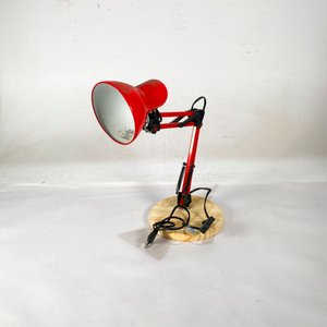 Lote anterior: Lámpara de Escritorio Metálica Roja Regulable de Una Luz