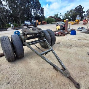Lote anterior: Eje de remolque con doble rueda y enganche