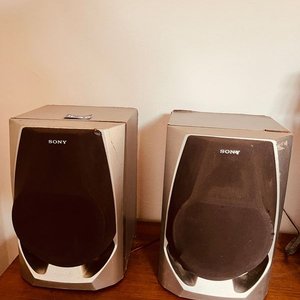 Lote anterior: Parlantes Sony de Estantería (2 Unidades)