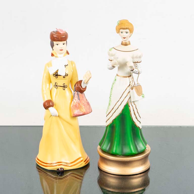 Lote anterior: Figuras de porcelana Avon con diseño colorido
