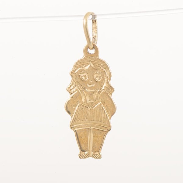 Dije de Oro 18k con Forma de Niña