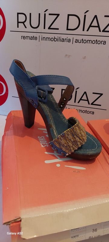 Zapatos de tacón alto para mujer - imagen 3