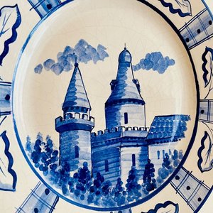 Par de Platos Decorativos con Castillos Medievales Pintados a Mano - imagen 5
