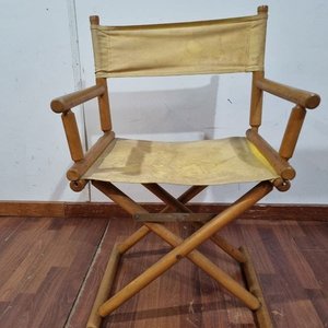 L 509 - Practica silla de director plegable con estructura en madera y asiento/respaldo de lona (Medidas 52x41x85cm) - imagen 2