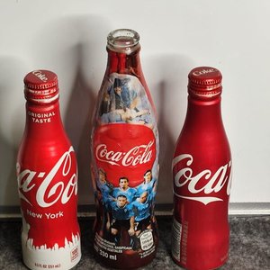 Lote anterior: Lote de 3 Botellas Coca-Cola: 1 Uruguay y 2 Aluminio Americanas
