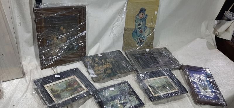 Lote siguiente: Cuadro con marco y sin marco para la decoración