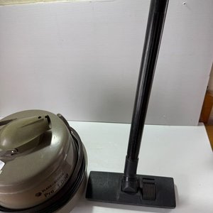 Aspiradora Black and Decker Pro 1000 con Accesorios - imagen 8