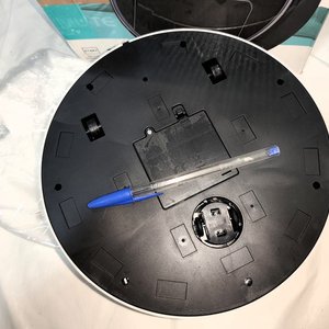 Robot Aspirador Inteligente a Pilas, Modelo Chico, Nuevo en Caja - imagen 3