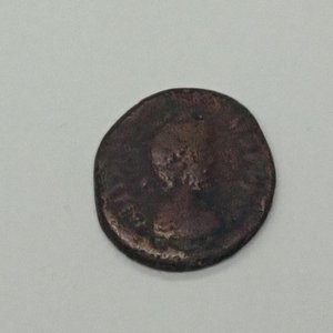 Lote anterior: Moneda Romana Antigua de Constantino I - Bronce