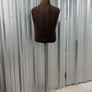 Maniquí Torso de Costura con Pie Metálico - Exhibición de Ropa - imagen 5
