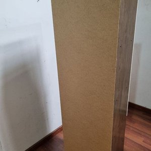 Mueble Auxiliar Blanco y Madera con Puerta y Estantes - imagen 4