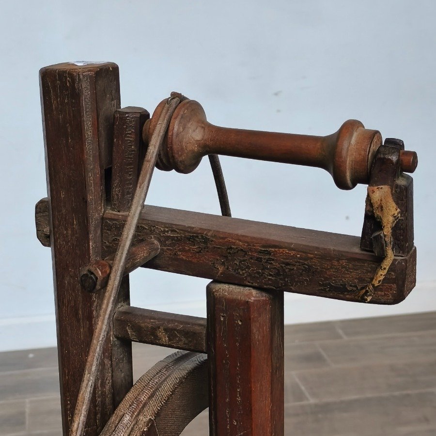 Antigua Rueca de Madera para Tejer - imagen 5