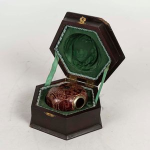 Mate Galleta Tallado en Caja de Madera Tallada - imagen 1