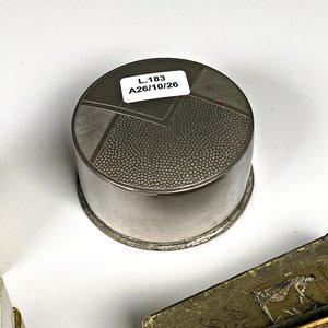 Lote de 5 piezas de maquillaje y tocador antiguo - imagen 3