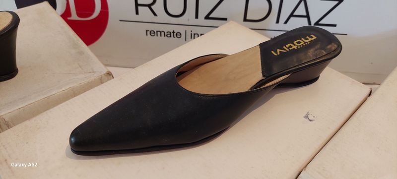 Zapatos de tacón alto en cuero - imagen 3