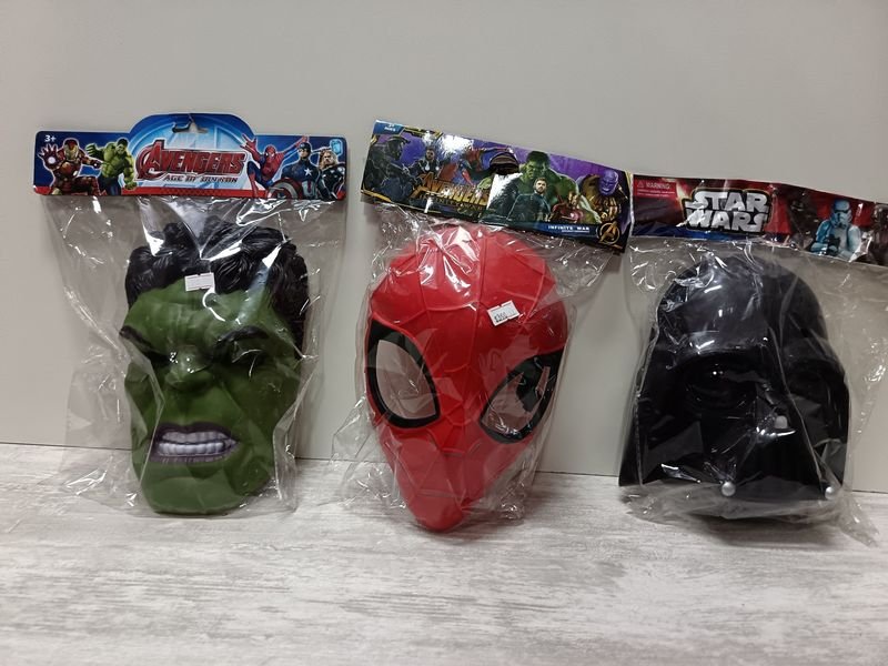 Lote siguiente: Mascaras de Superhéroes para Niños
