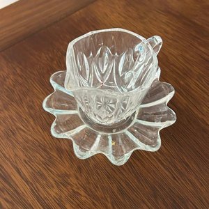 Salsera de Cristal con Plato Decorado - imagen 1