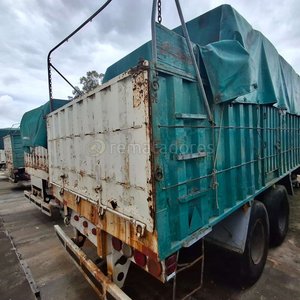 Camiones y Acoplados Antiguos para Carga - imagen 4