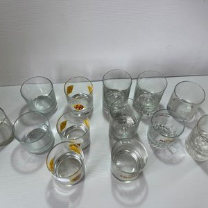 Lote de 13 Vasos de Whisky de Colección - imagen 3