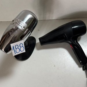 Dos Secadores de Pelo Eléctricos Vintage y Moderno - imagen 1