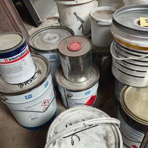 Lote de Latas y Baldes de Pintura y Recubrimientos Varios - imagen 4