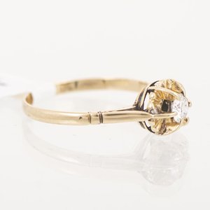 Anillo Solitario Oro 18k con Brillante Central - imagen 2