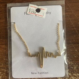 Lote de 10 Collares de Bijouterie Surtidos con Diseños Variados - imagen 2
