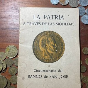 Lote anterior: Libro "La Patria a Través de las Monedas" con Presidentes de Uruguay