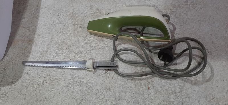 Cuchillo eléctrico y freidora de profundidad - imagen 2