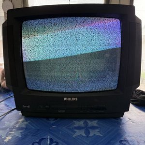 Televisor Philips CRT a Color con Control Remoto - imagen 2