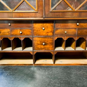 Bureau Secretaire Inglés de Caoba con Puertas Acristaladas y Cajones - imagen 3