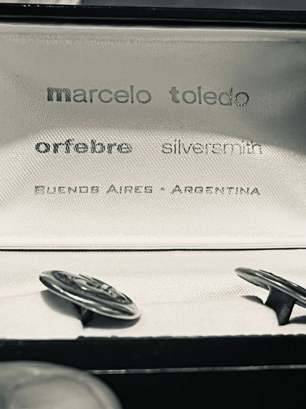 Juego completo de gemelos y puñal en plata, obra maestra del Orfebre Marcelo Toledo - imagen 3