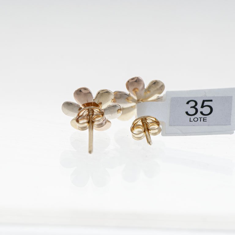 Pare de tornillos de oro 18k con flor - imagen 2