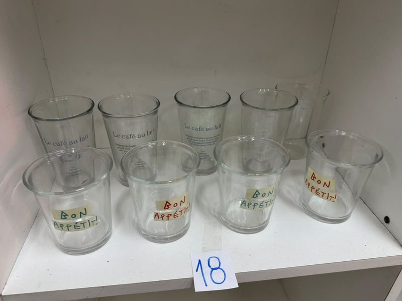 Set de 9 Vasos de Vidrio Grueso con Diseños "Le café au lait" y "Bon Appétit!"