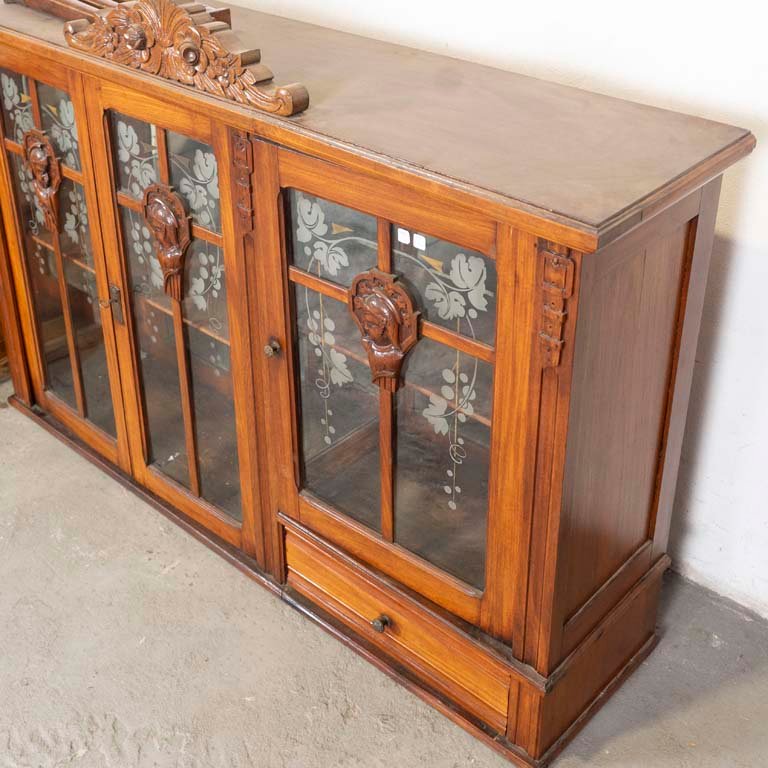 Item 2102058 - Image 1